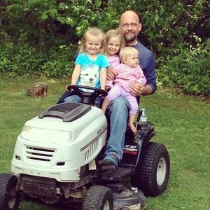 Meet your Posher, Bobby